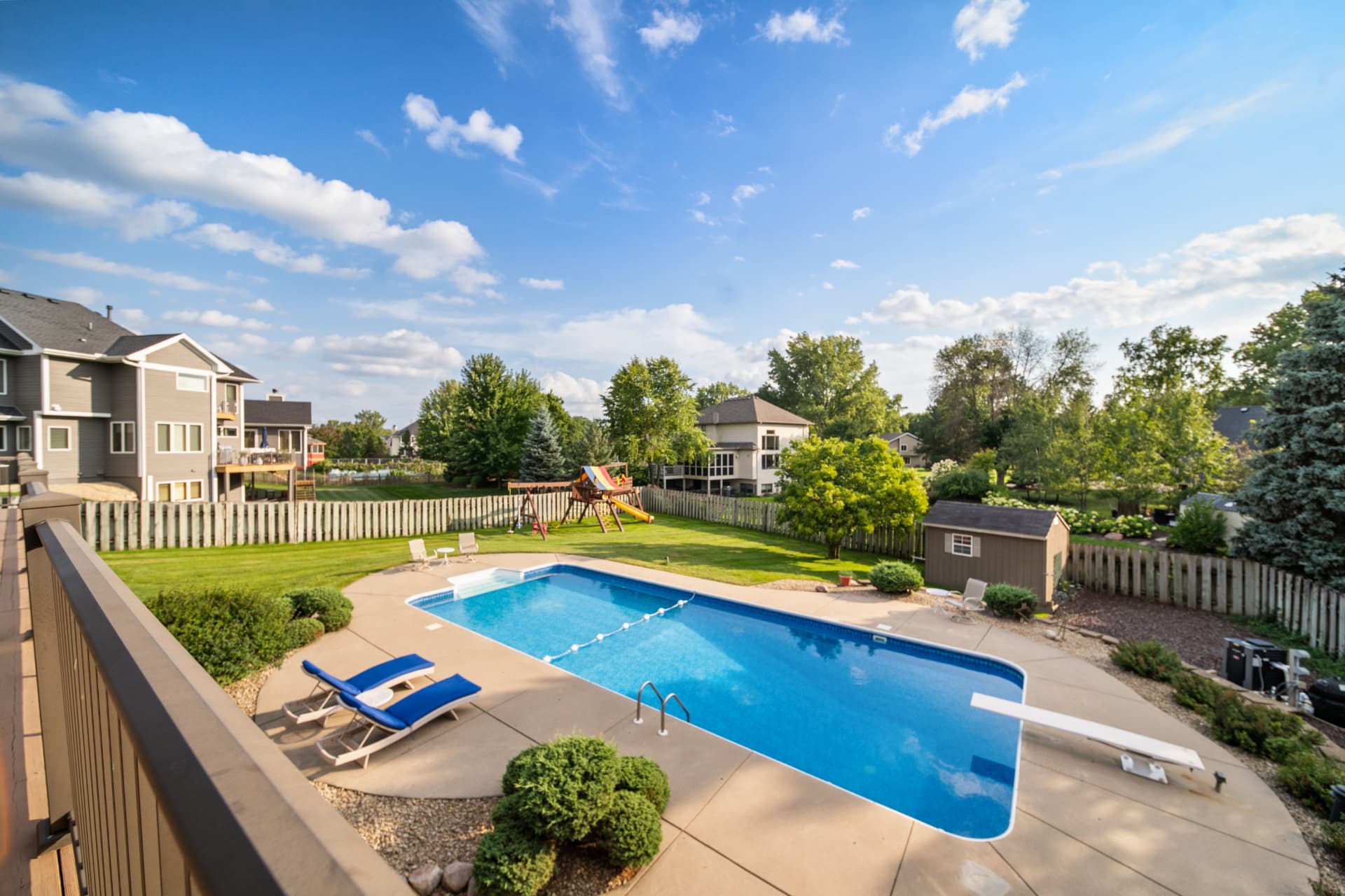 Exterior listing photography