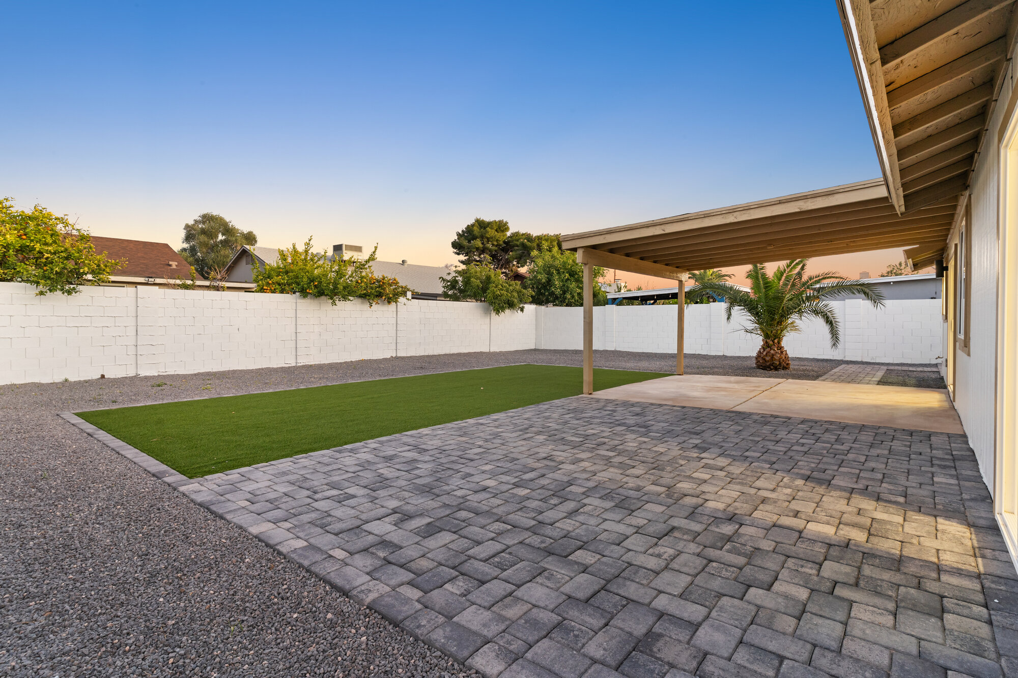 Exterior listing photography
